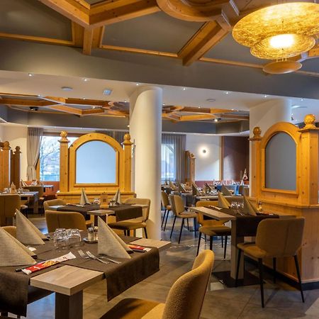 Hotel Dolomiti Saone Tione di Trento Luaran gambar