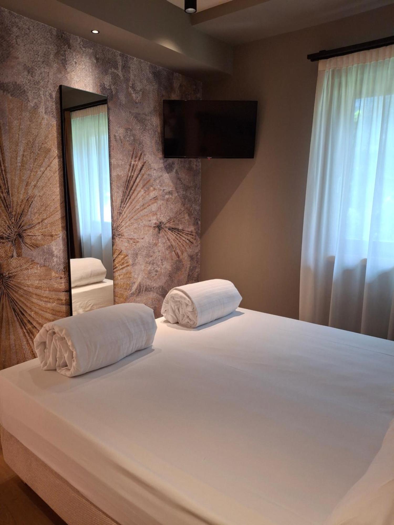 Hotel Dolomiti Saone Tione di Trento Luaran gambar