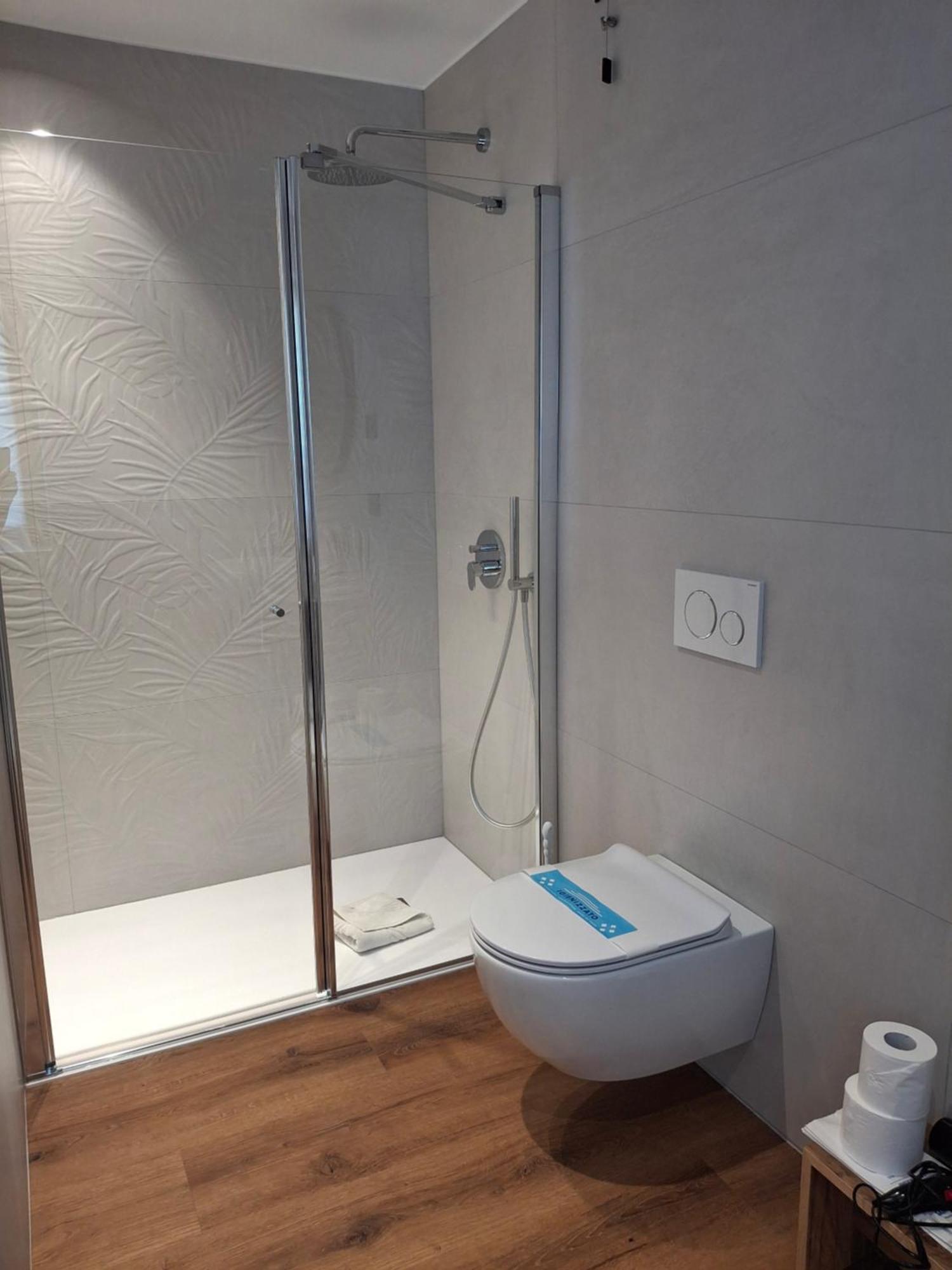 Hotel Dolomiti Saone Tione di Trento Luaran gambar