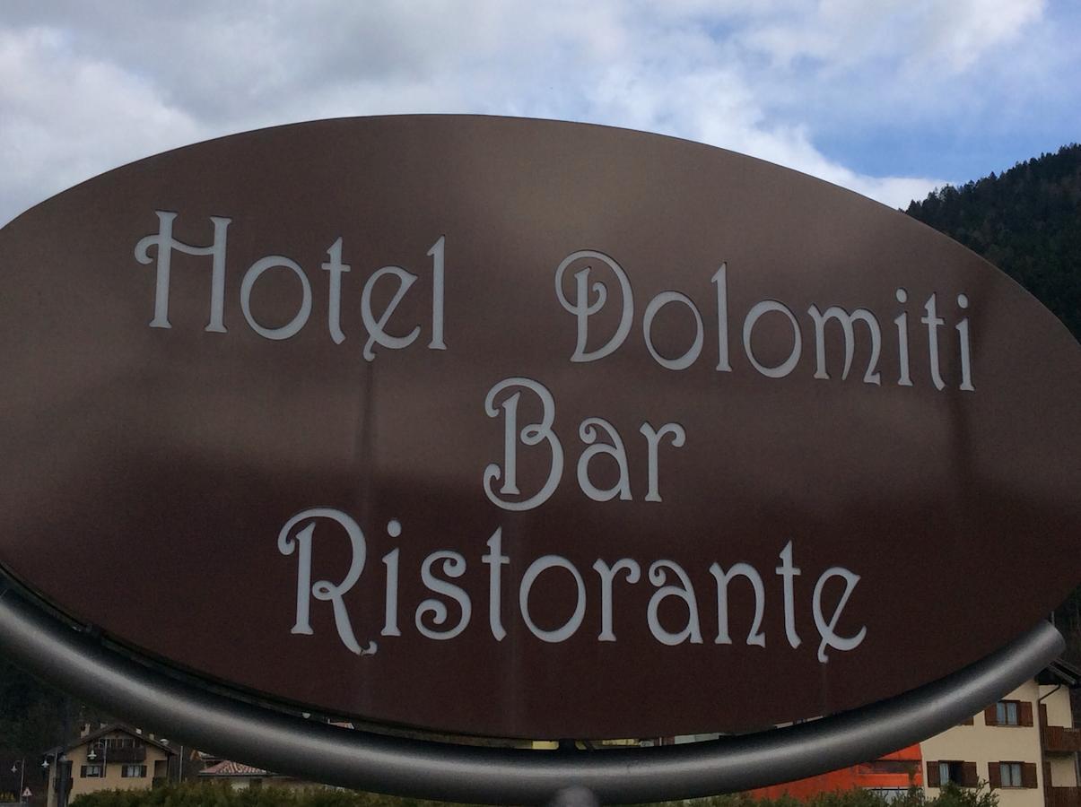 Hotel Dolomiti Saone Tione di Trento Luaran gambar